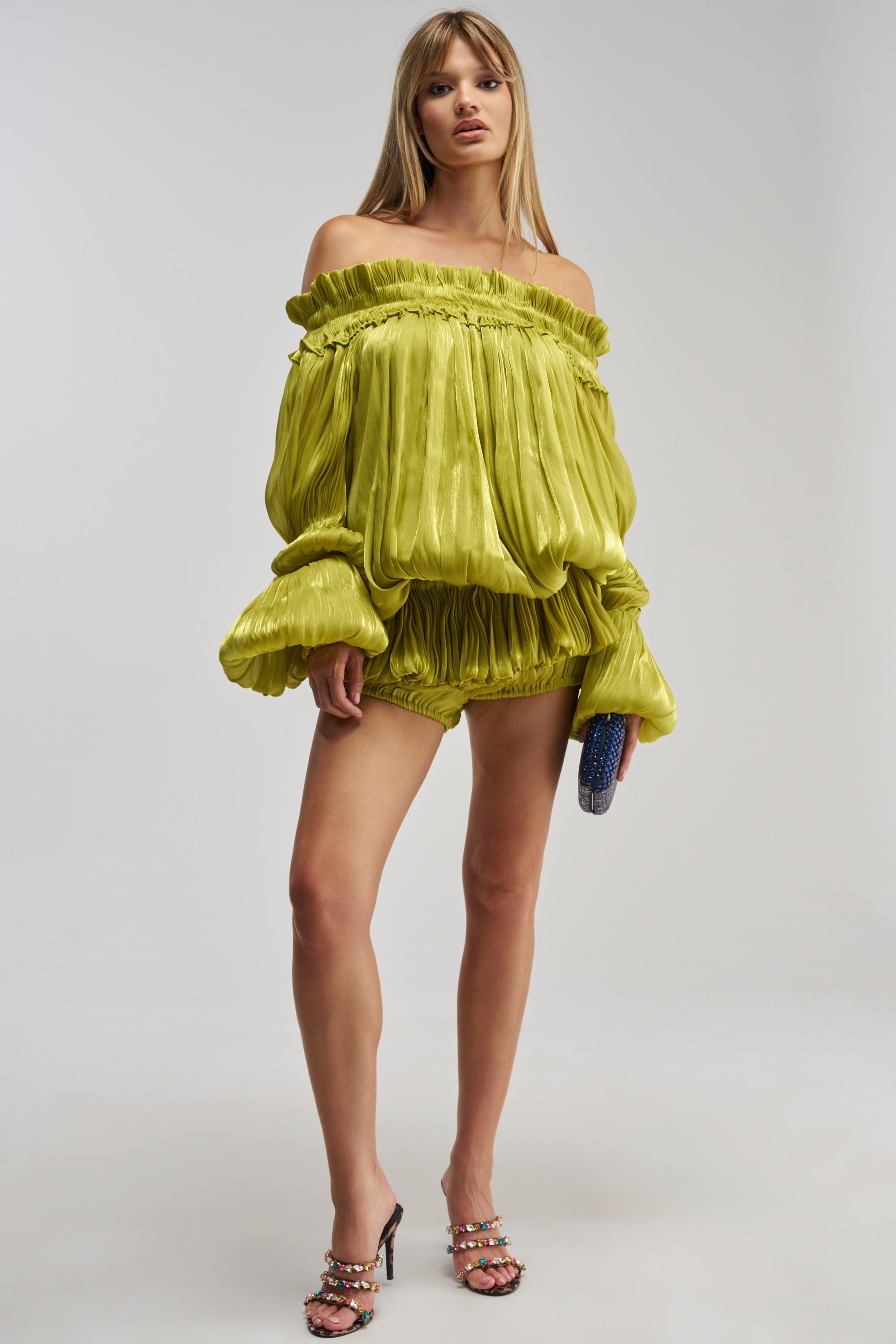 BEAUTY QUEEN HOT SHORT