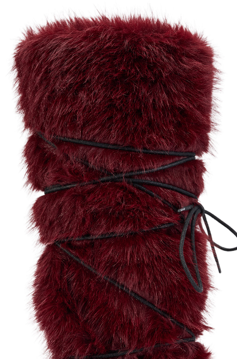 AZALEA WANG CYRENE BURGUNDY FUR BLOCK HEEL BOOT