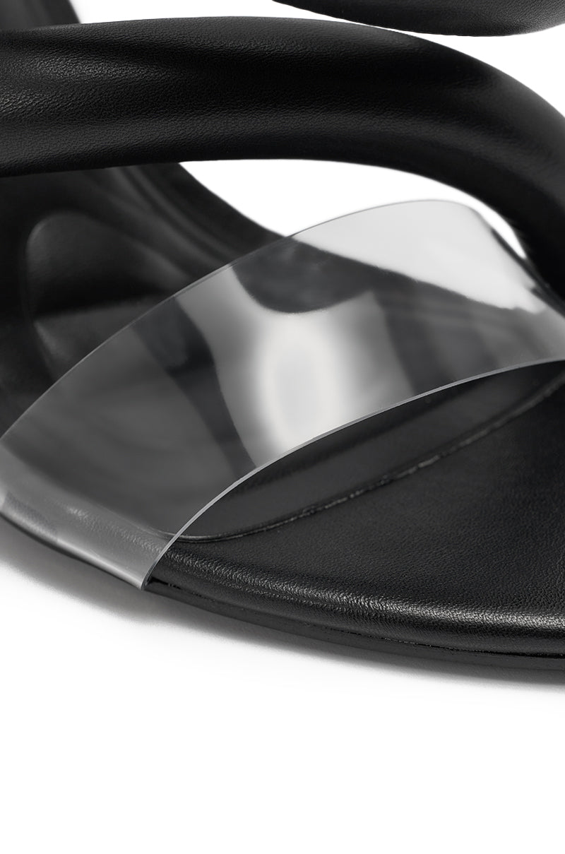 AKIRA GOLD MINORU BLACK WEDGE SANDAL