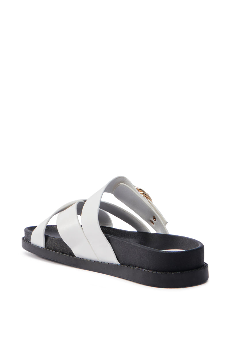 AKIRA NESSAROSE WHITE SANDAL