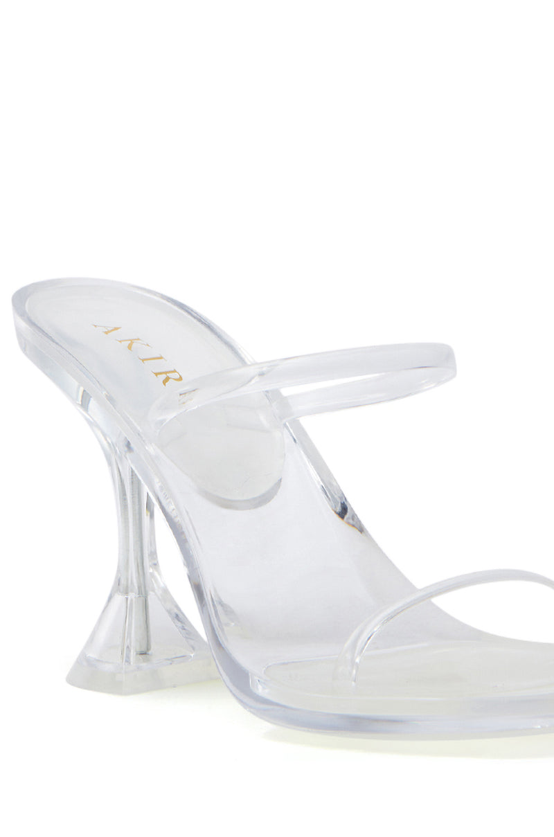AKIRA QUIRON CLEAR BLOCK JELLY HEEL SANDAL