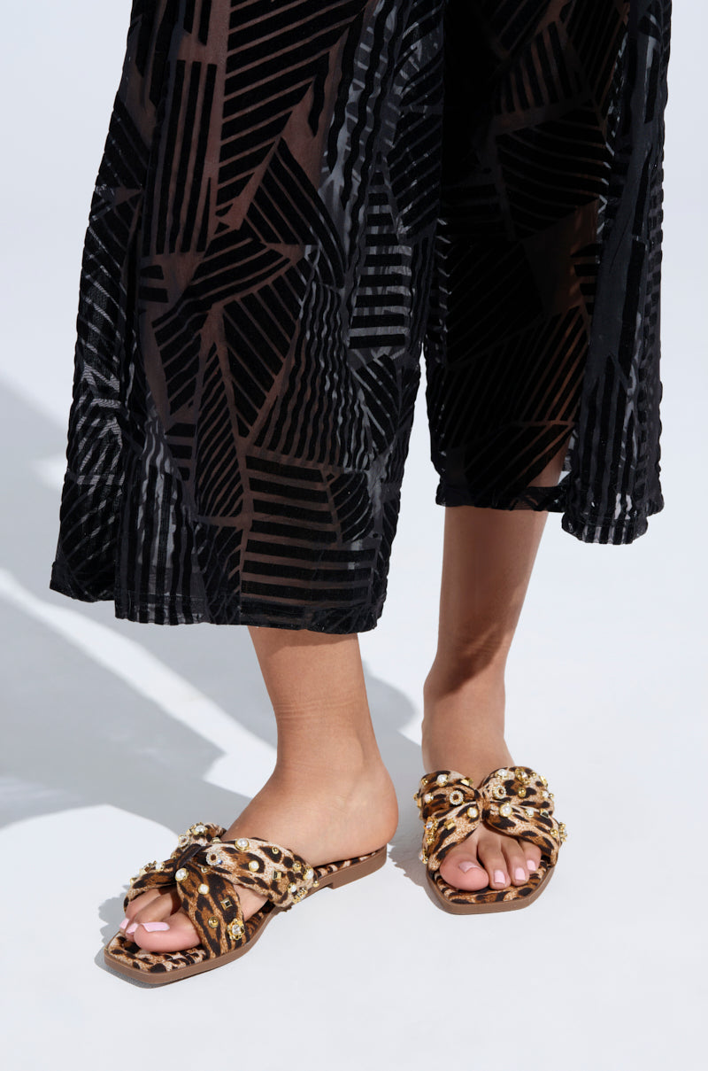 AKIRA RAMSEY LEOPARD FLAT SANDAL