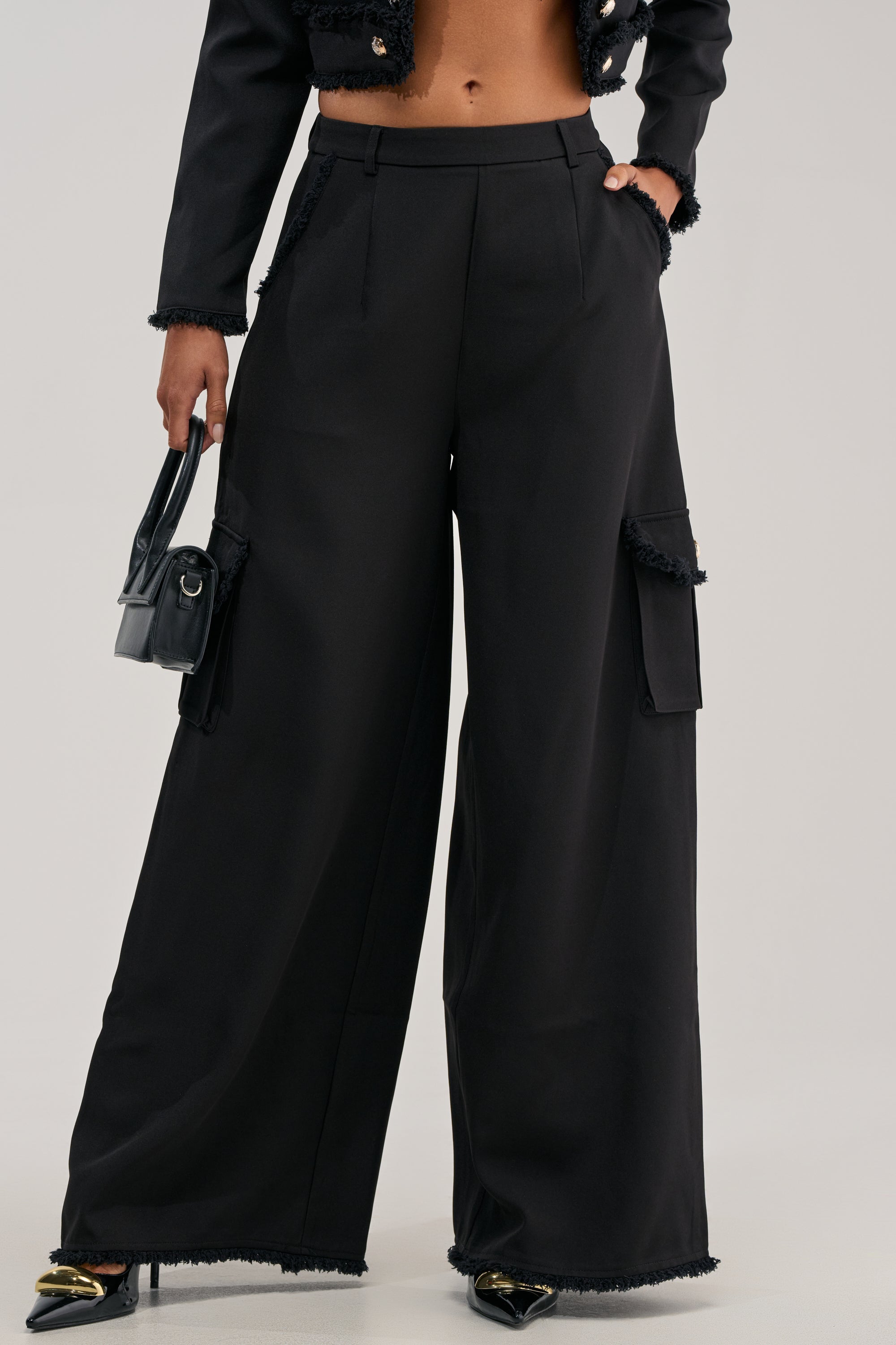 CLASSY VIBE CARGO TROUSER