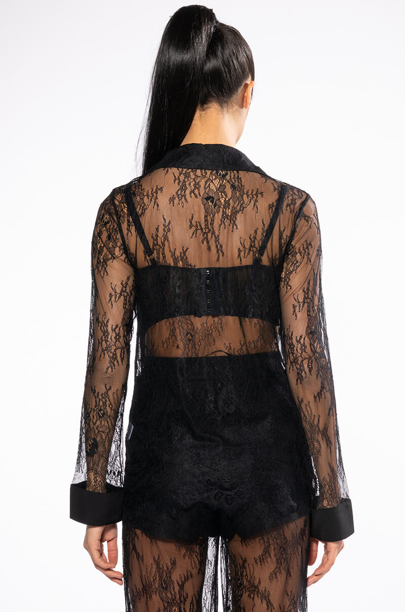 ALL OVER LACE BLAZER
