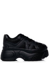 AZALEA WANG JUTTA FLATFORM SNEAKER IN BLACK