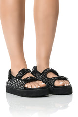 CORTA BLACK STRAP SANDAL